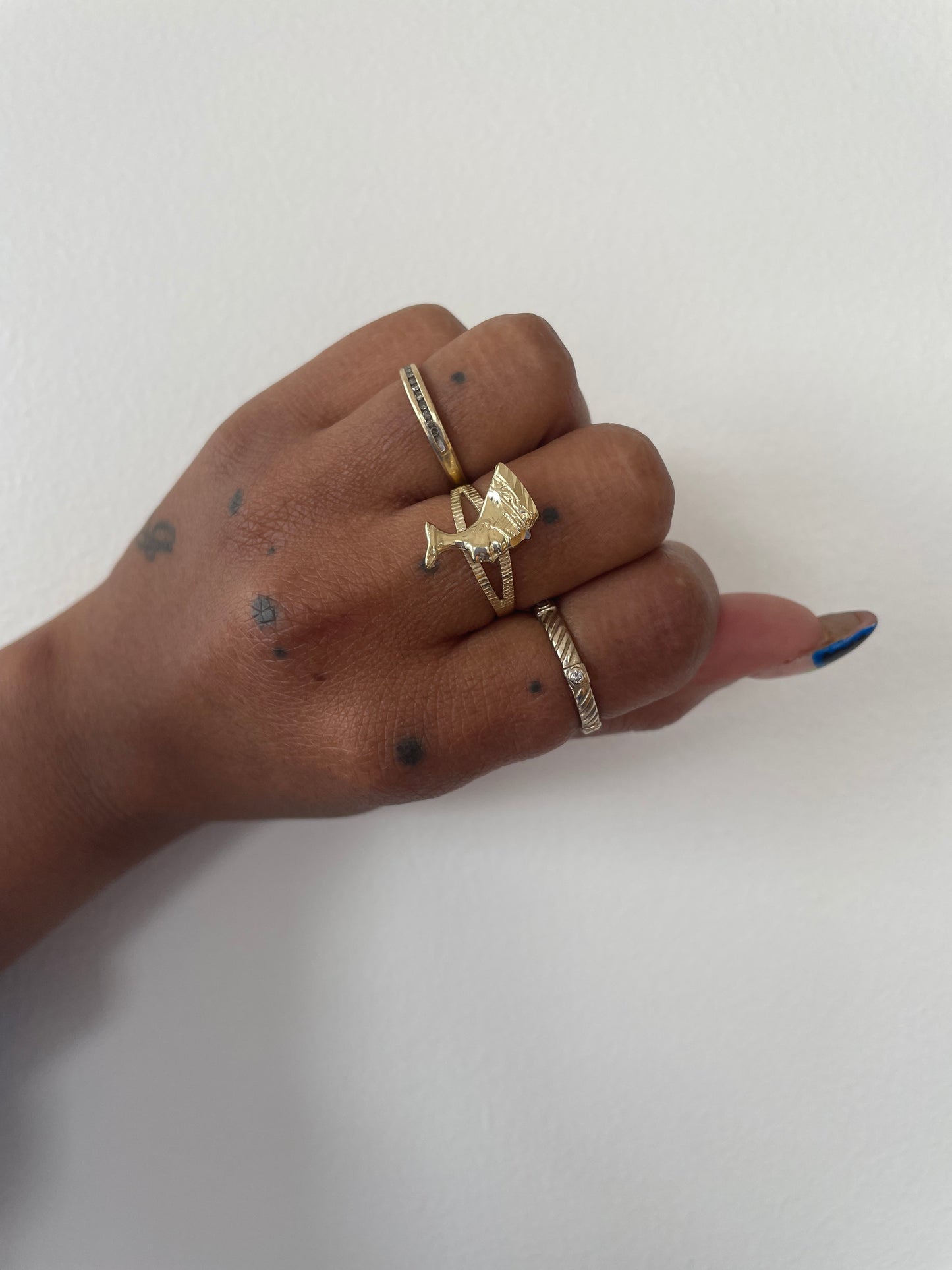 10K Nefertiti Ring